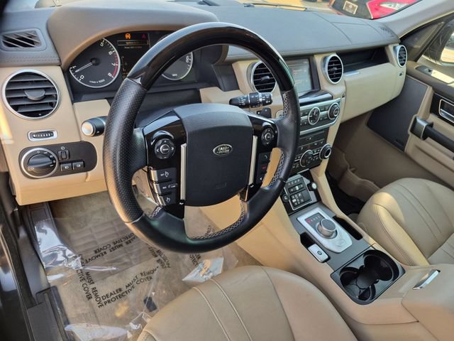 Used 2016 Land Rover LR4 HSE AWD/4WD image 11