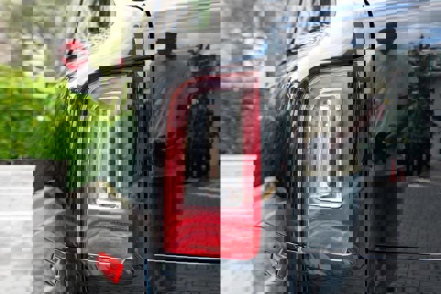 Used 2020 Rolls-Royce Cullinan Black Badge image 43