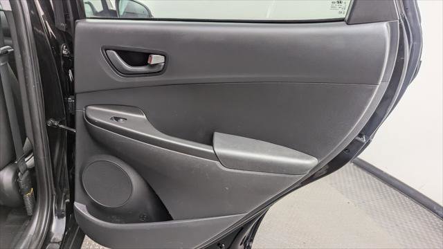 Used 2021 Hyundai Kona SEL image 19