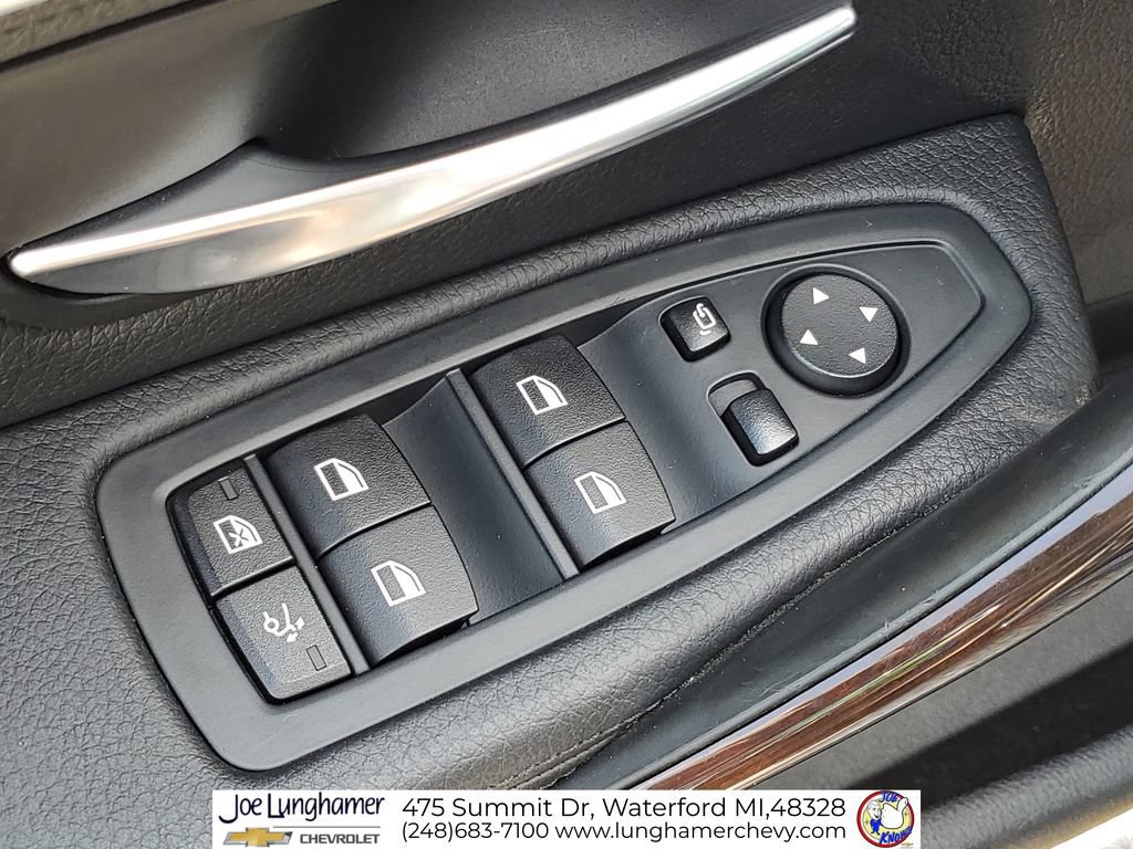Used 2016 BMW 335i Gran Turismo xDrive AWD/4WD image 26