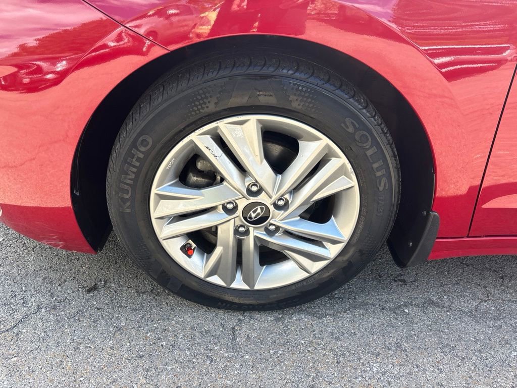 Used 2019 Hyundai Elantra Value Edition FWD image 11