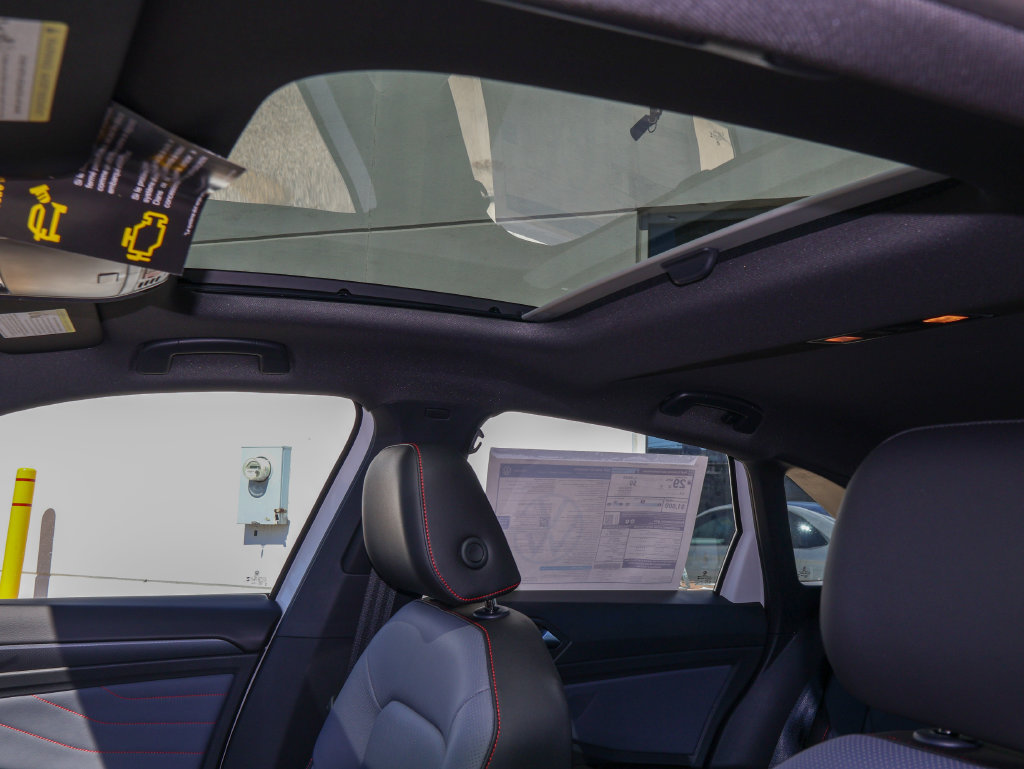 New 2027 Volkswagen Jetta GLI Autobahn FWD image 14