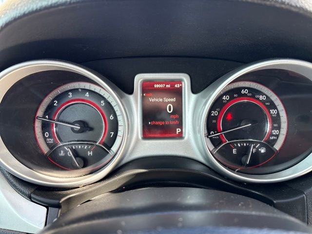 Used 2019 Dodge Journey SE w/ Blacktop Package image 14