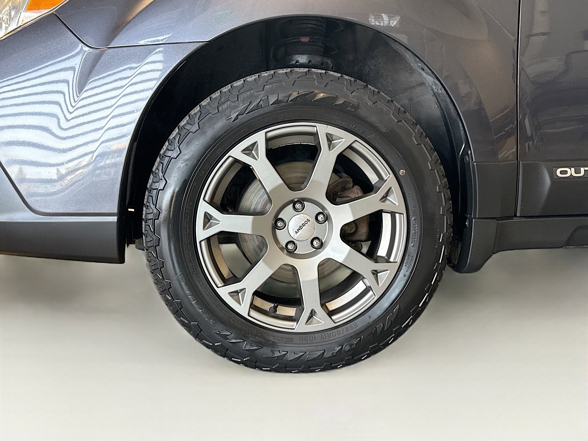 Used 2013 Subaru Outback 2.5i Premium image 11