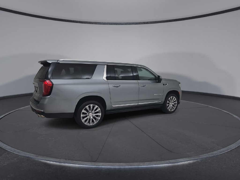 Used 2023 GMC Yukon XL Denali w/ Max Trailering Package AWD/4WD image 16