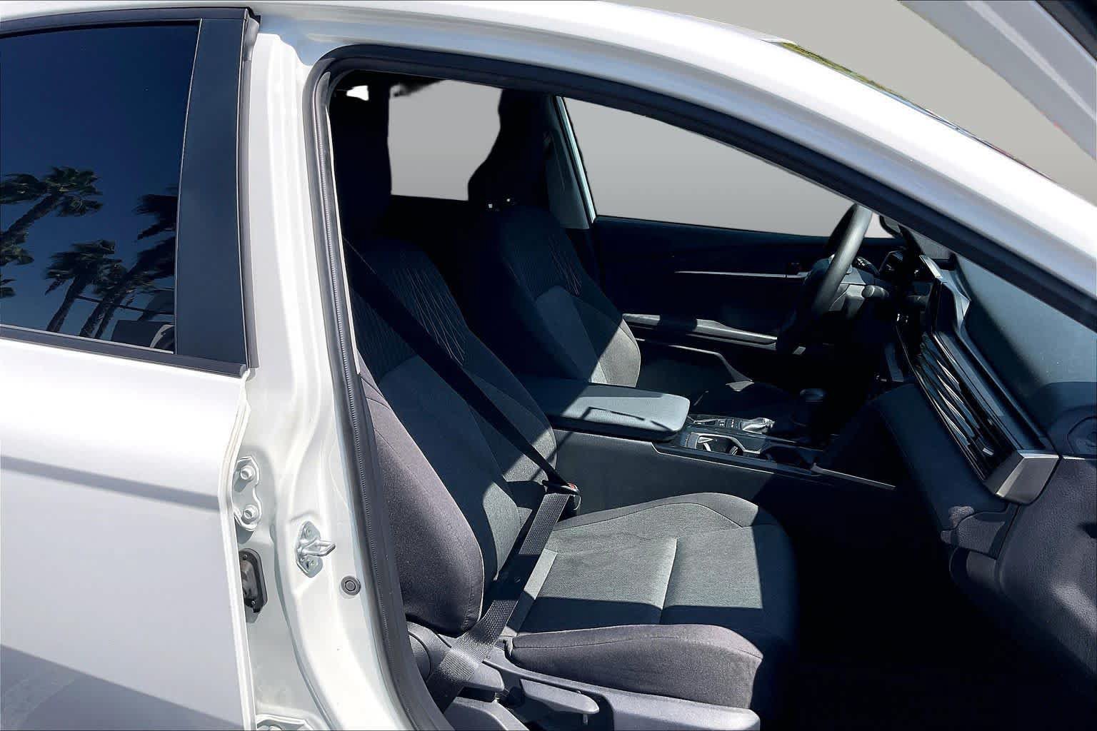 Certified 2025 Toyota Camry LE FWD image 8