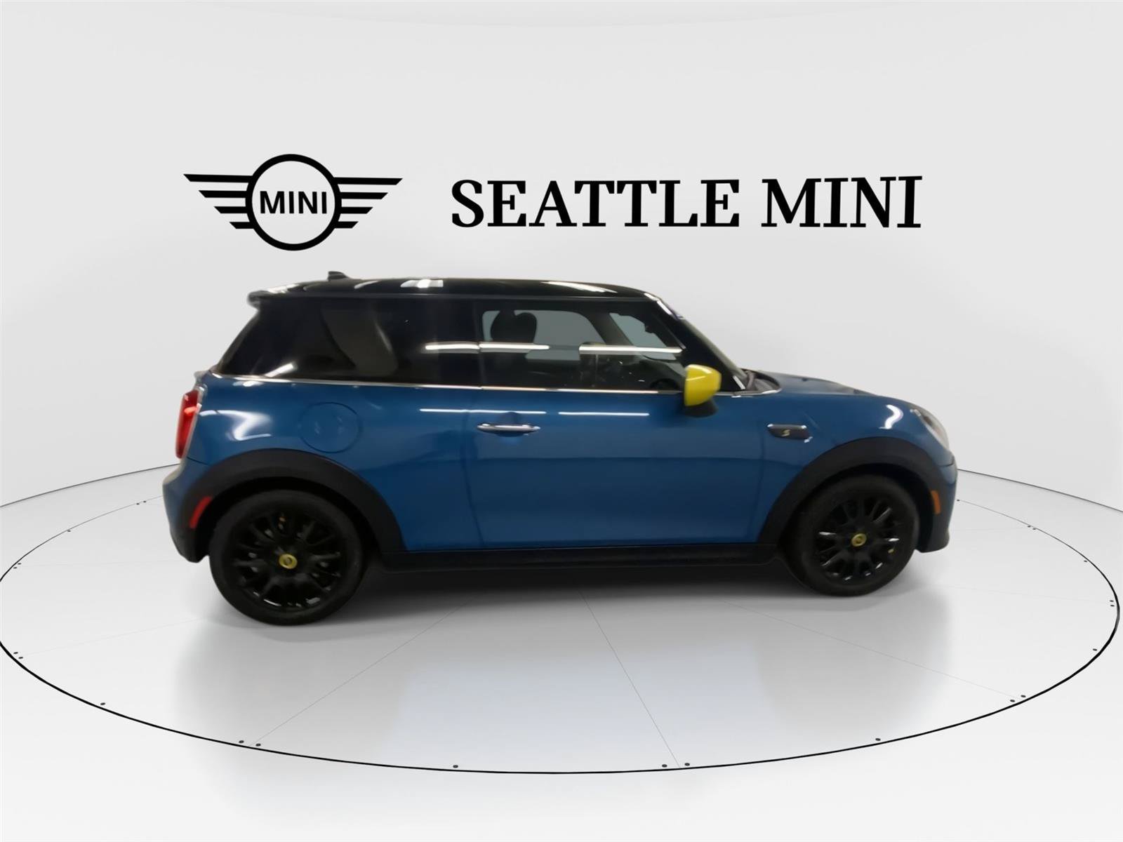 Used 2023 MINI Cooper SE FWD image 12