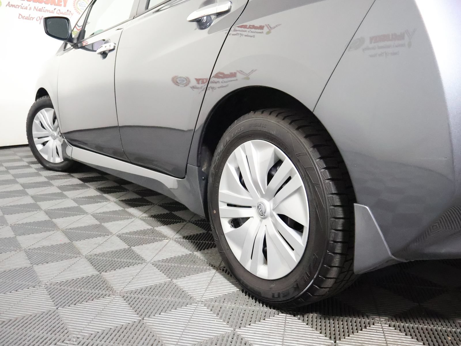 Used 2025 Nissan Leaf S FWD image 12