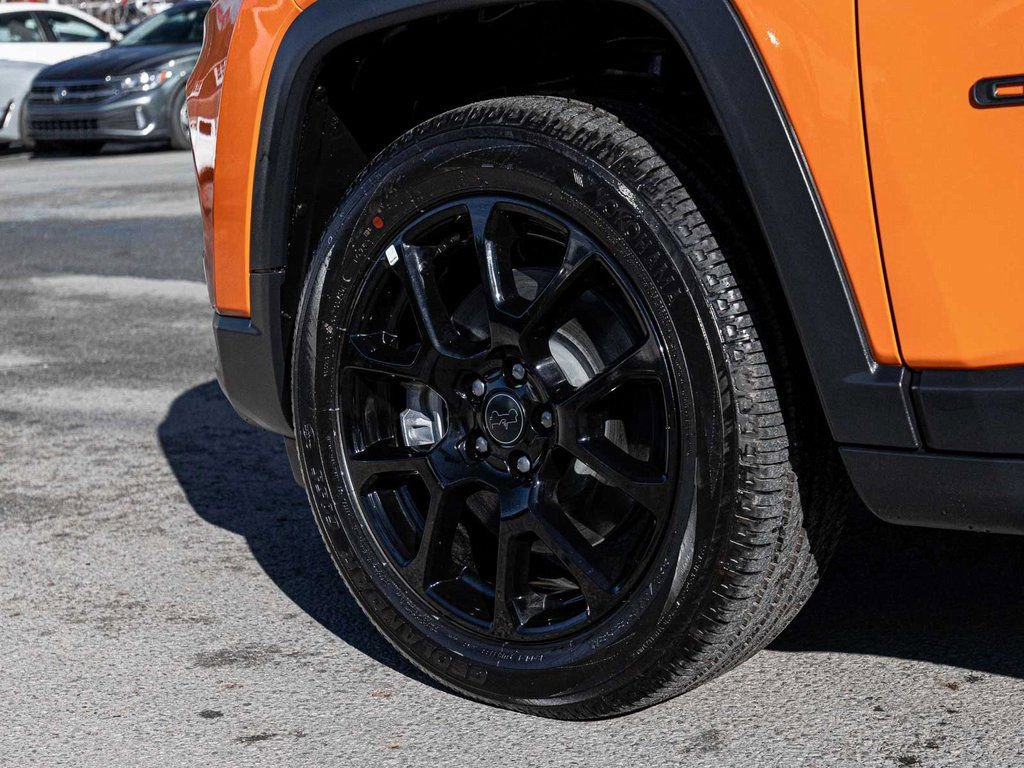 New 2026 Jeep Compass Latitude image 5