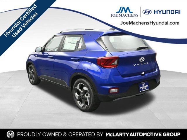 Used 2025 Hyundai Venue SEL FWD image 7