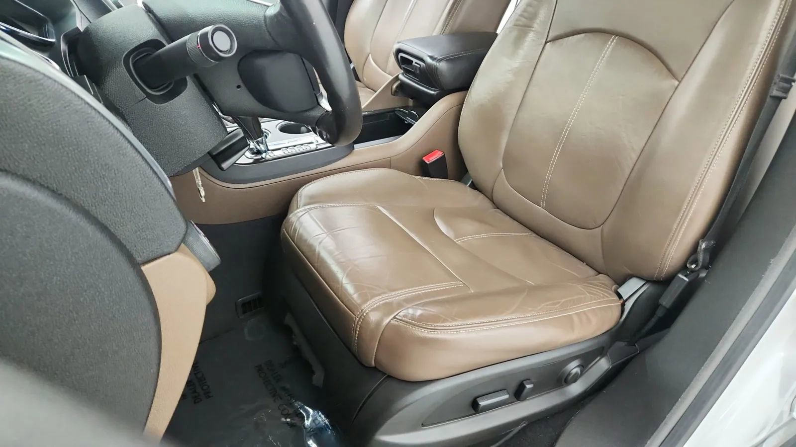 Used 2016 GMC Acadia SLT image 23