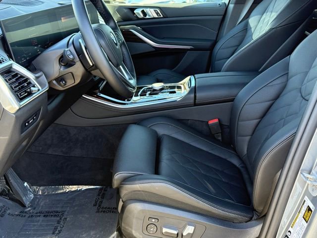 Used 2026 BMW X5 xDrive40i w/ Premium Package AWD/4WD image 19