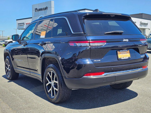 Certified 2024 Jeep Grand Cherokee Limited w/ Luxury Tech Group II AWD/4WD image 5