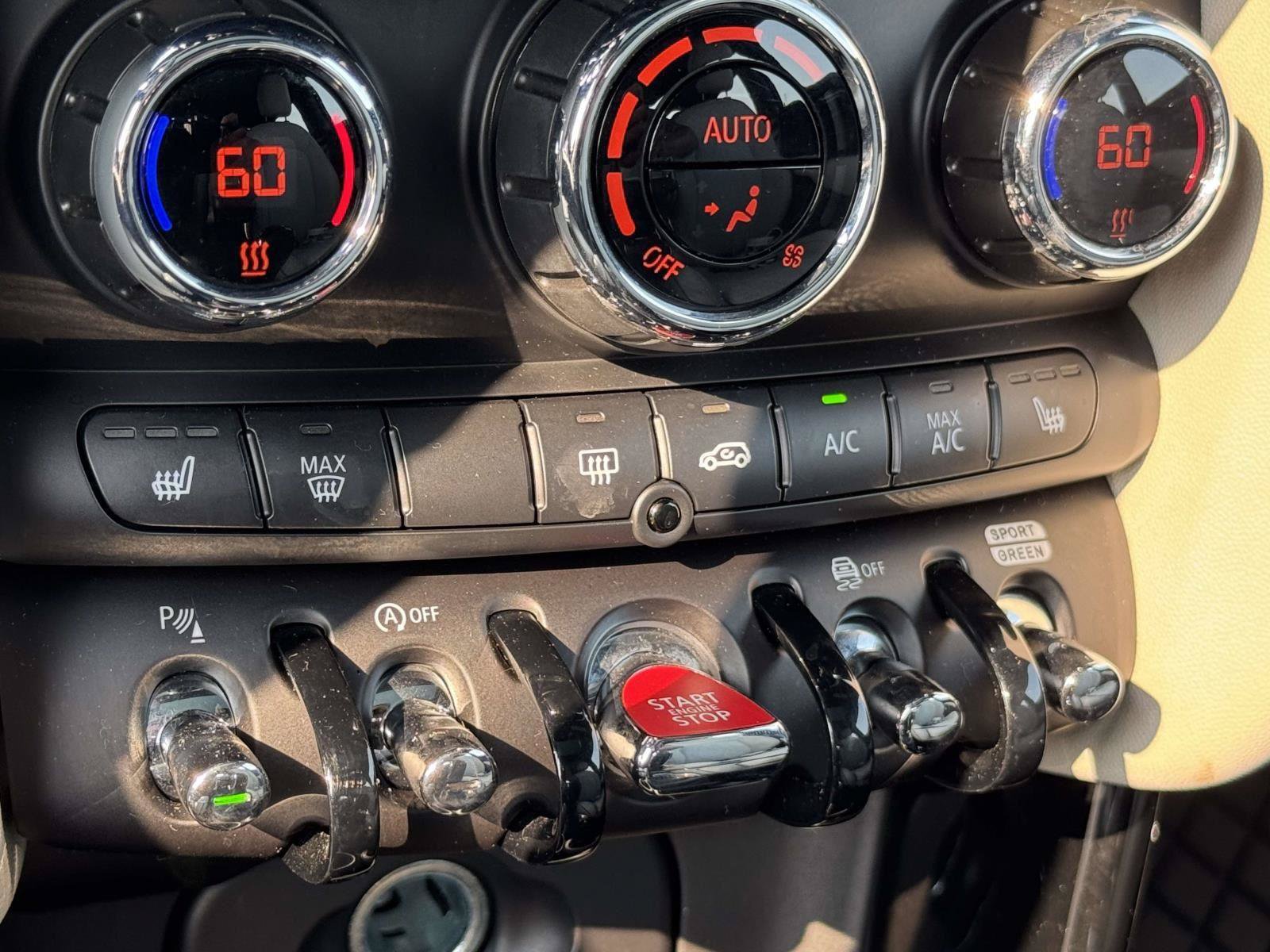 Used 2023 MINI Cooper S FWD image 6