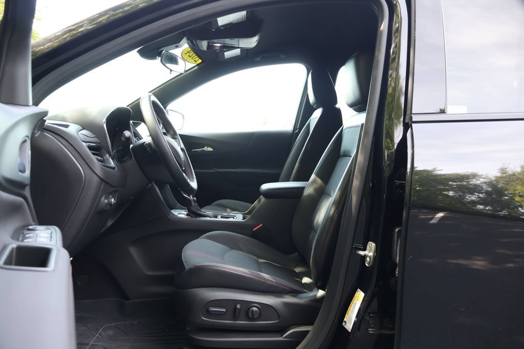 Certified 2024 Chevrolet Equinox RS AWD/4WD image 34