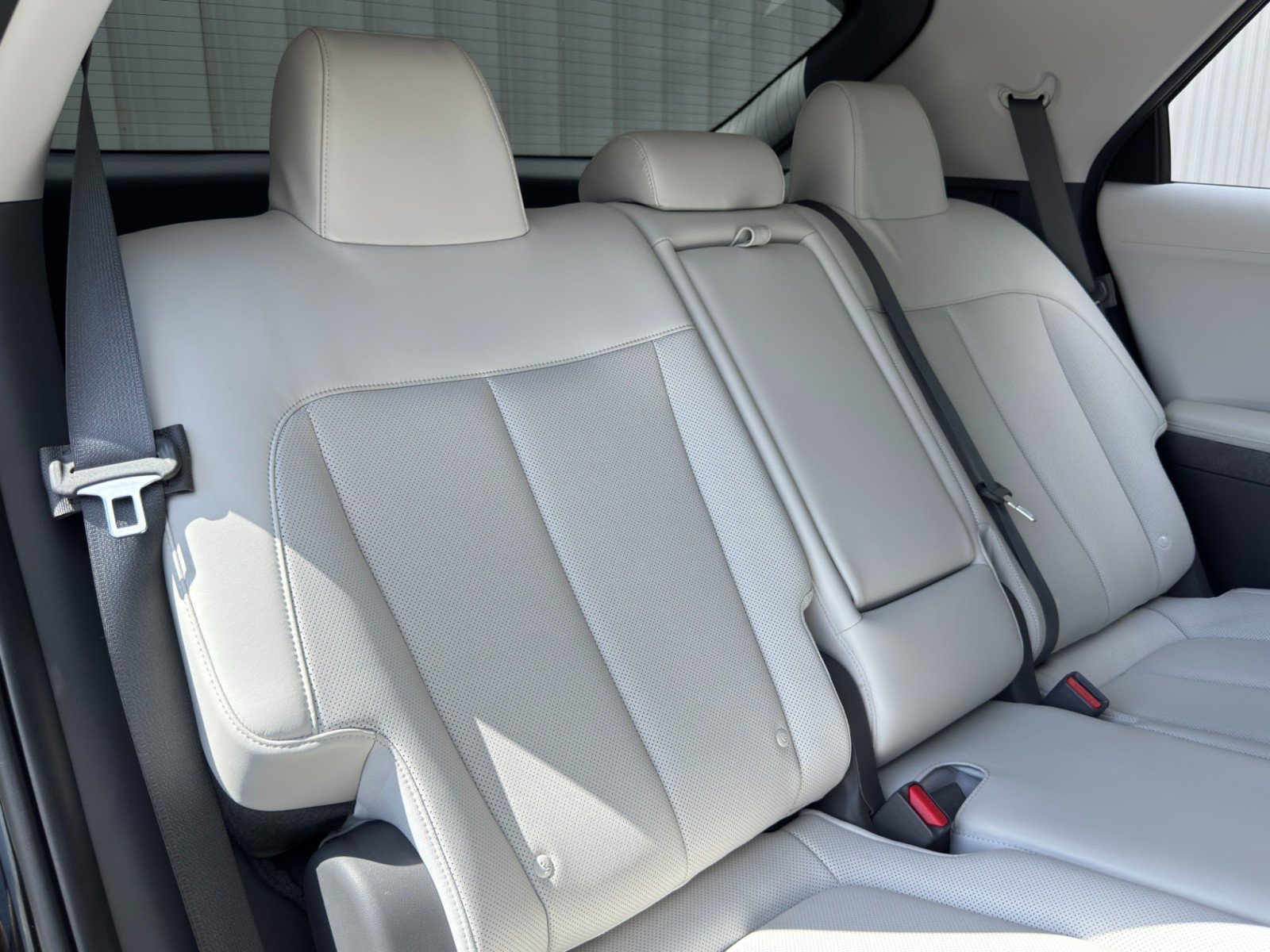Used 2022 Hyundai Ioniq 5 SEL w/ Cargo Package RWD image 36