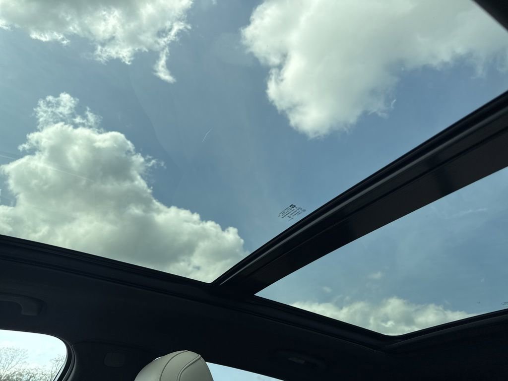 Used 2020 Cadillac XT4 Sport w/ Driver Awareness Package image 27