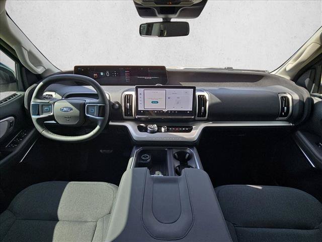New 2026 Ford Expedition Active RWD image 14