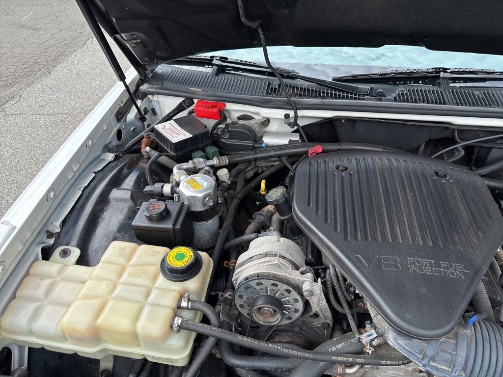 Used 1995 Cadillac Fleetwood Brougham image 41