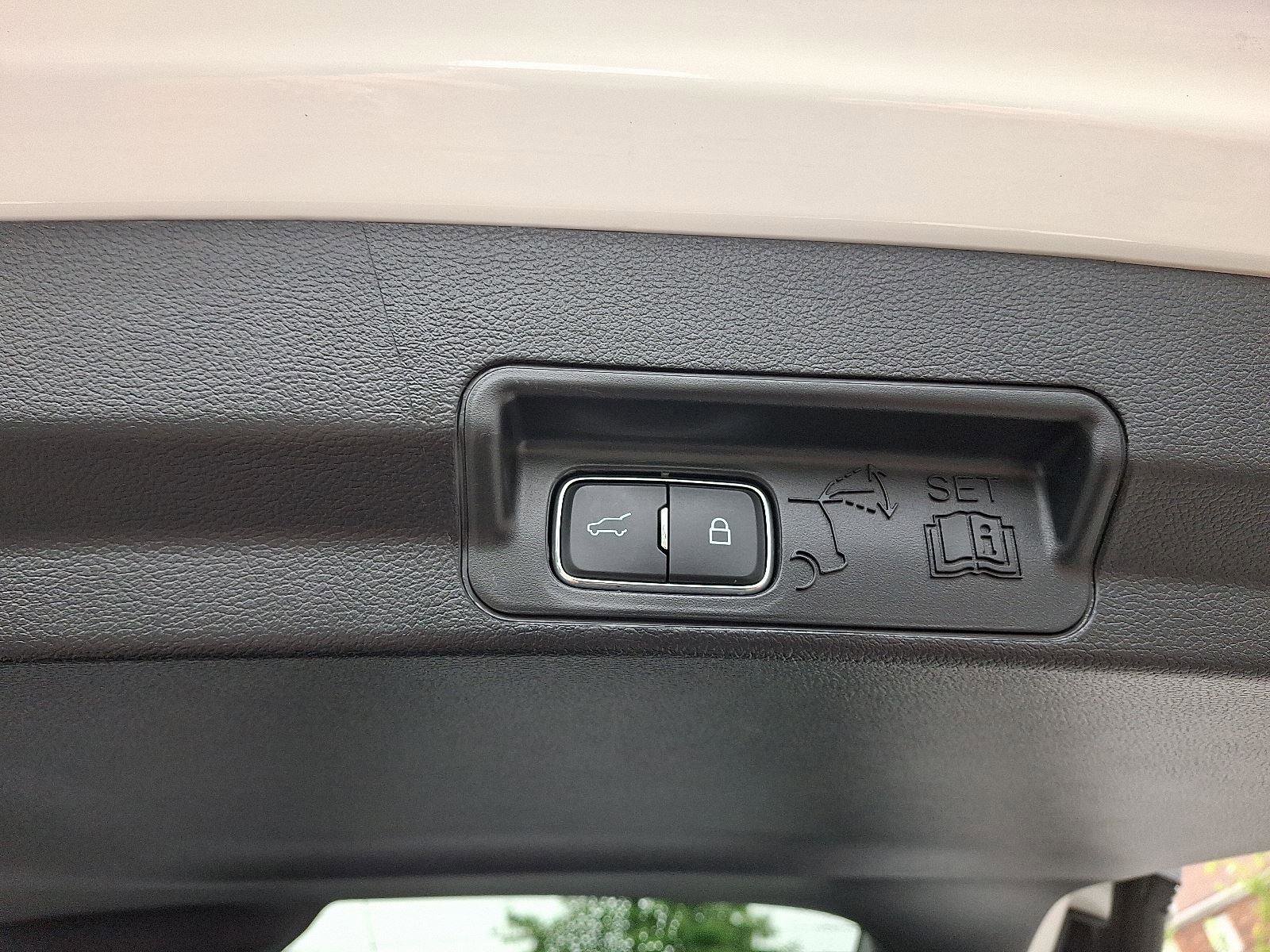 Used 2025 Ford Explorer ST w/ Sun And Sound Package image 30