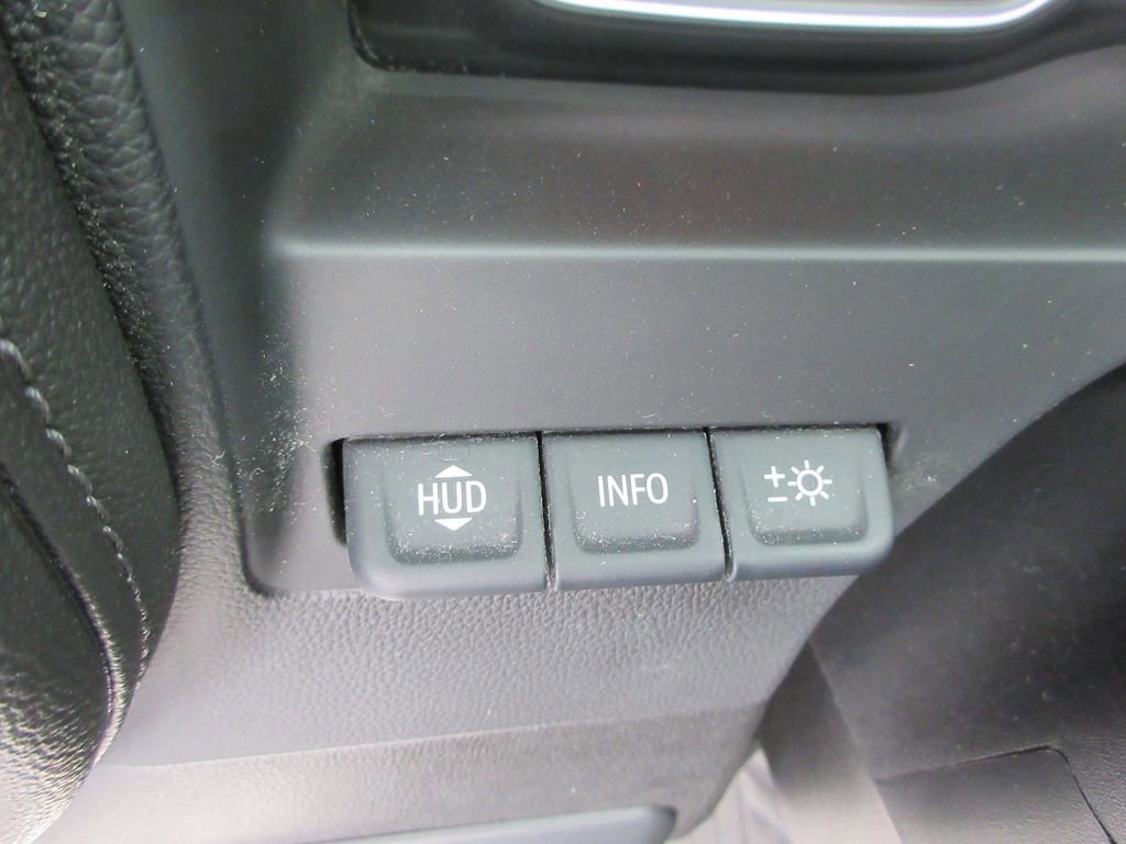 Used 2023 Chevrolet Silverado 3500 LTZ AWD/4WD image 32