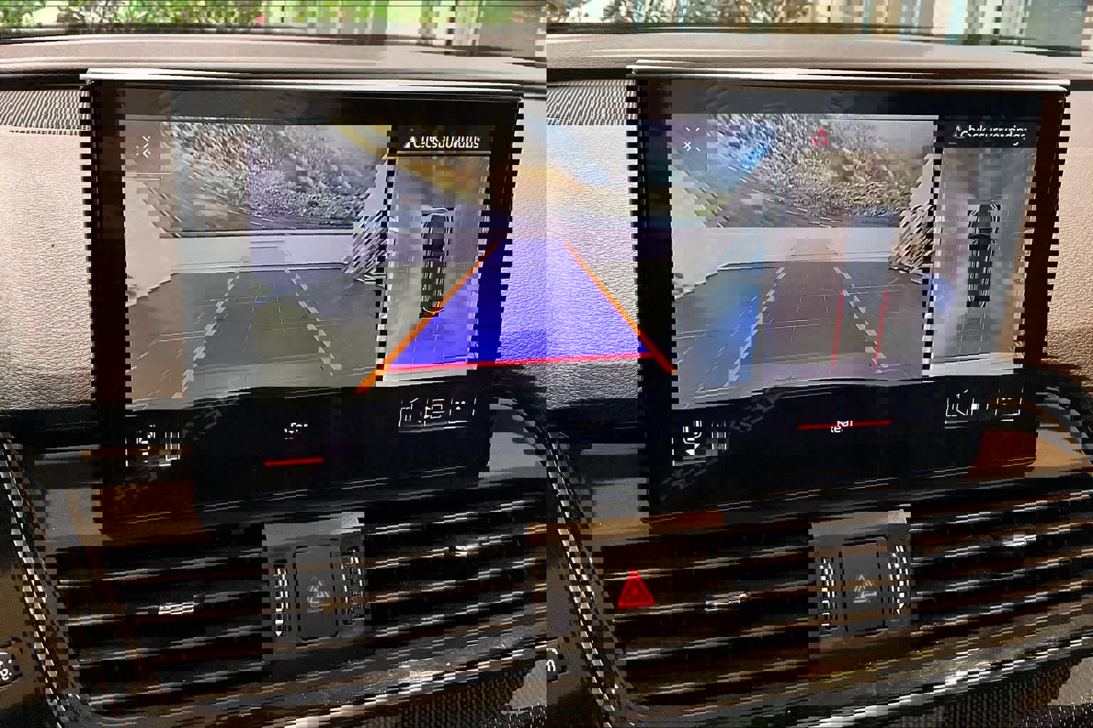 Used 2023 Audi SQ5 Premium Plus w/ Premium Plus Package image 28