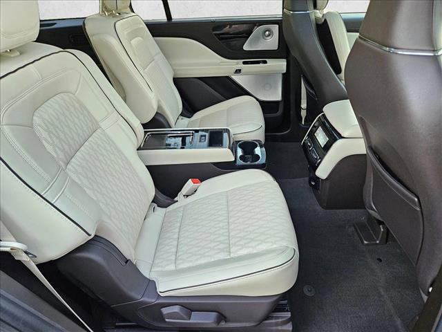 Used 2021 Lincoln Aviator Black Label Grand Touring w/ Class IV Trailer Tow Package image 22