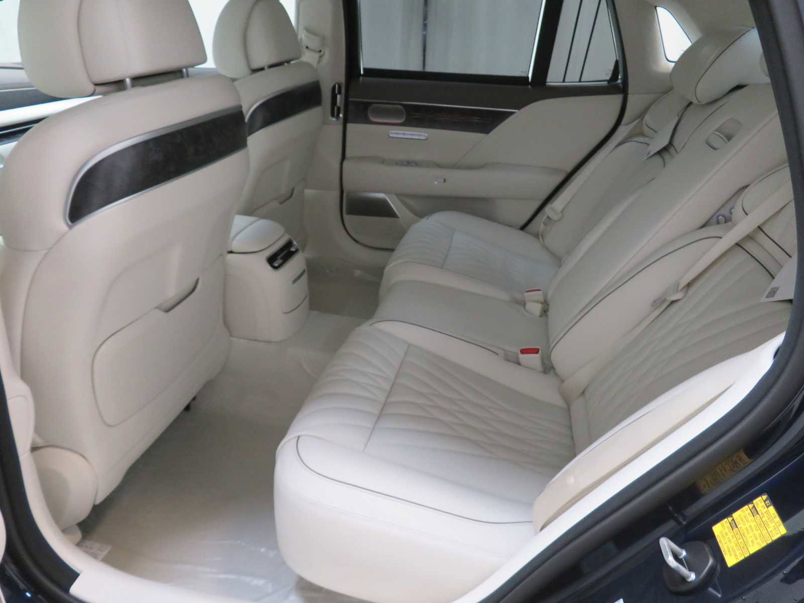 New 2026 Genesis G90 3.5T image 9