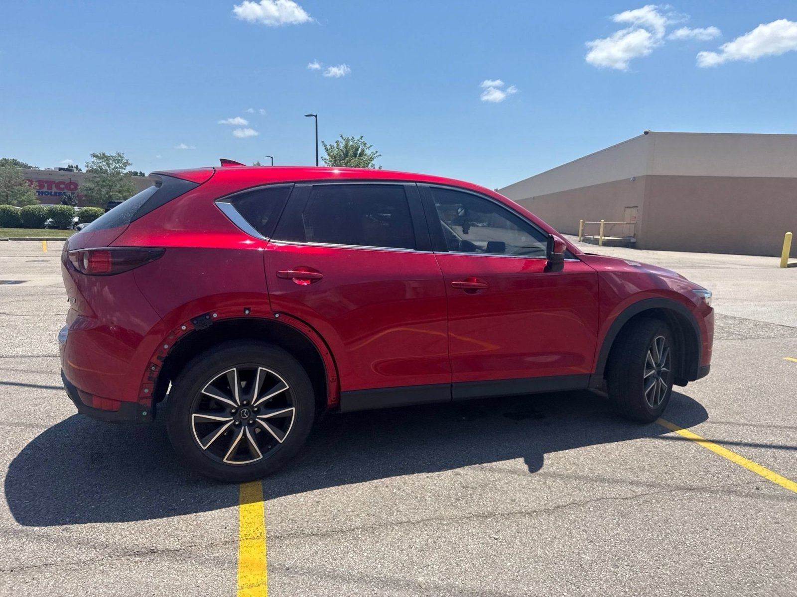 Used 2018 MAZDA CX-5 Touring w/ Preferred Equipment Package AWD/4WD image 26