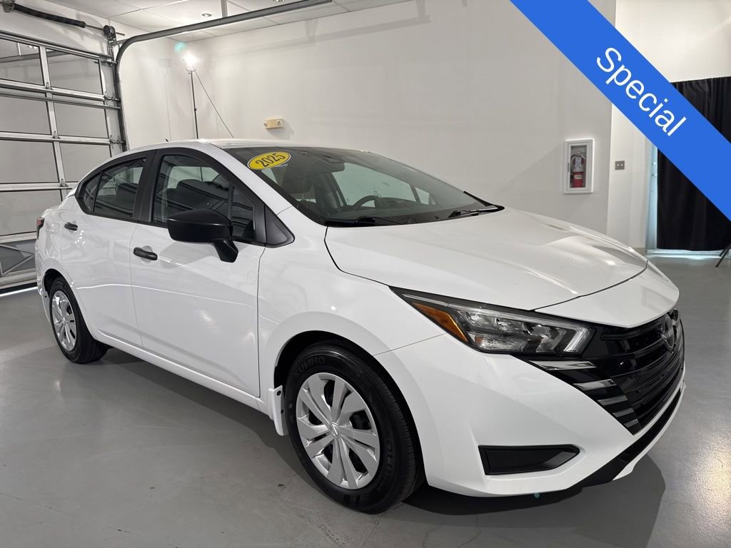 Used 2025 Nissan Versa S w/ Trunk Package
