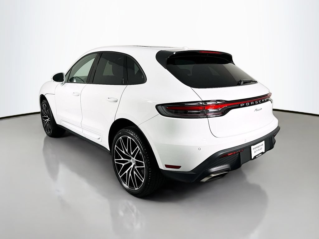 New 2026 Porsche Macan AWD/4WD image 3