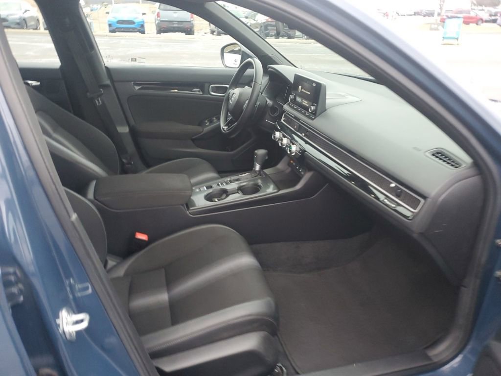 Certified 2025 Honda Civic Sport Touring image 33