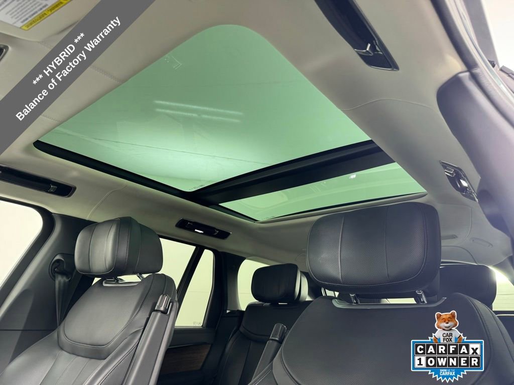 Used 2025 Land Rover Range Rover Autobiography AWD/4WD image 16