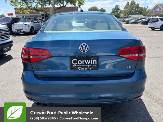 Used 2015 Volkswagen Jetta SE FWD image 6