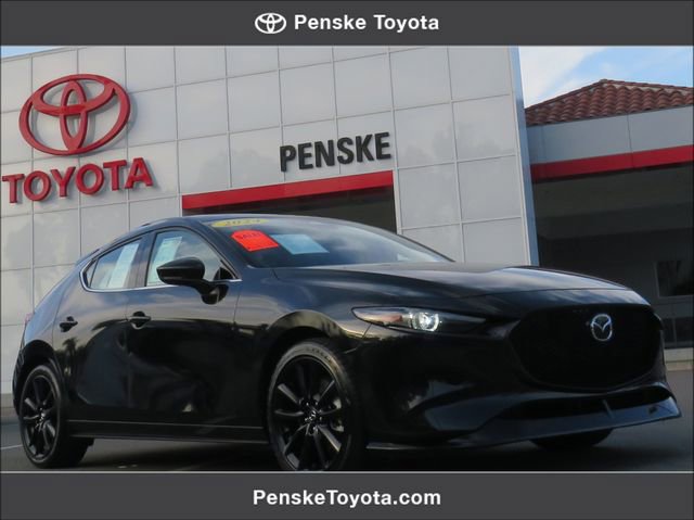 Used 2024 MAZDA MAZDA3 Hatchback w/Premium Plus Pkg image 1