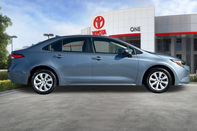 Certified 2024 Toyota Corolla LE FWD image 3
