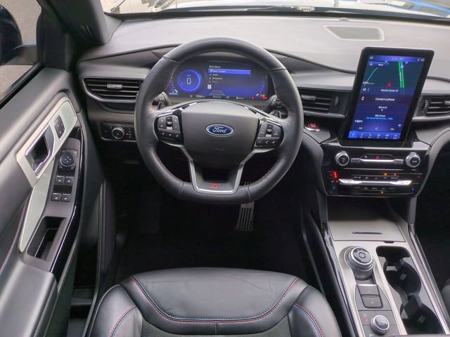 Used 2023 Ford Explorer ST w/ Equipment Group 401A image 16