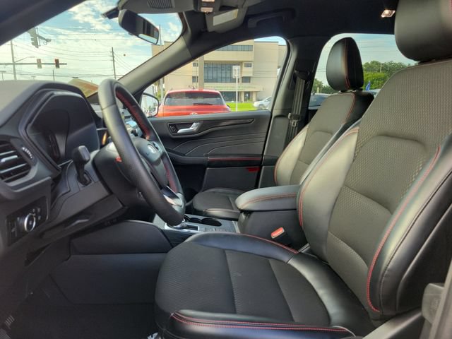 Certified 2025 Ford Escape ST-Line Select AWD/4WD image 20