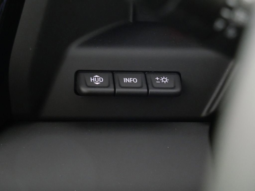 New 2026 GMC Sierra 3500 Denali Ultimate w/ LPO, Black Badging Package AWD/4WD image 21