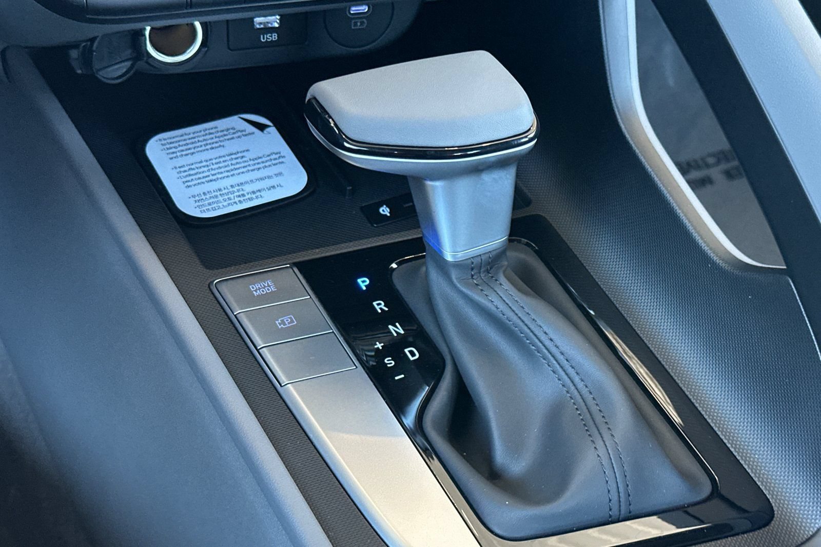 New 2026 Hyundai Elantra Sport FWD image 19