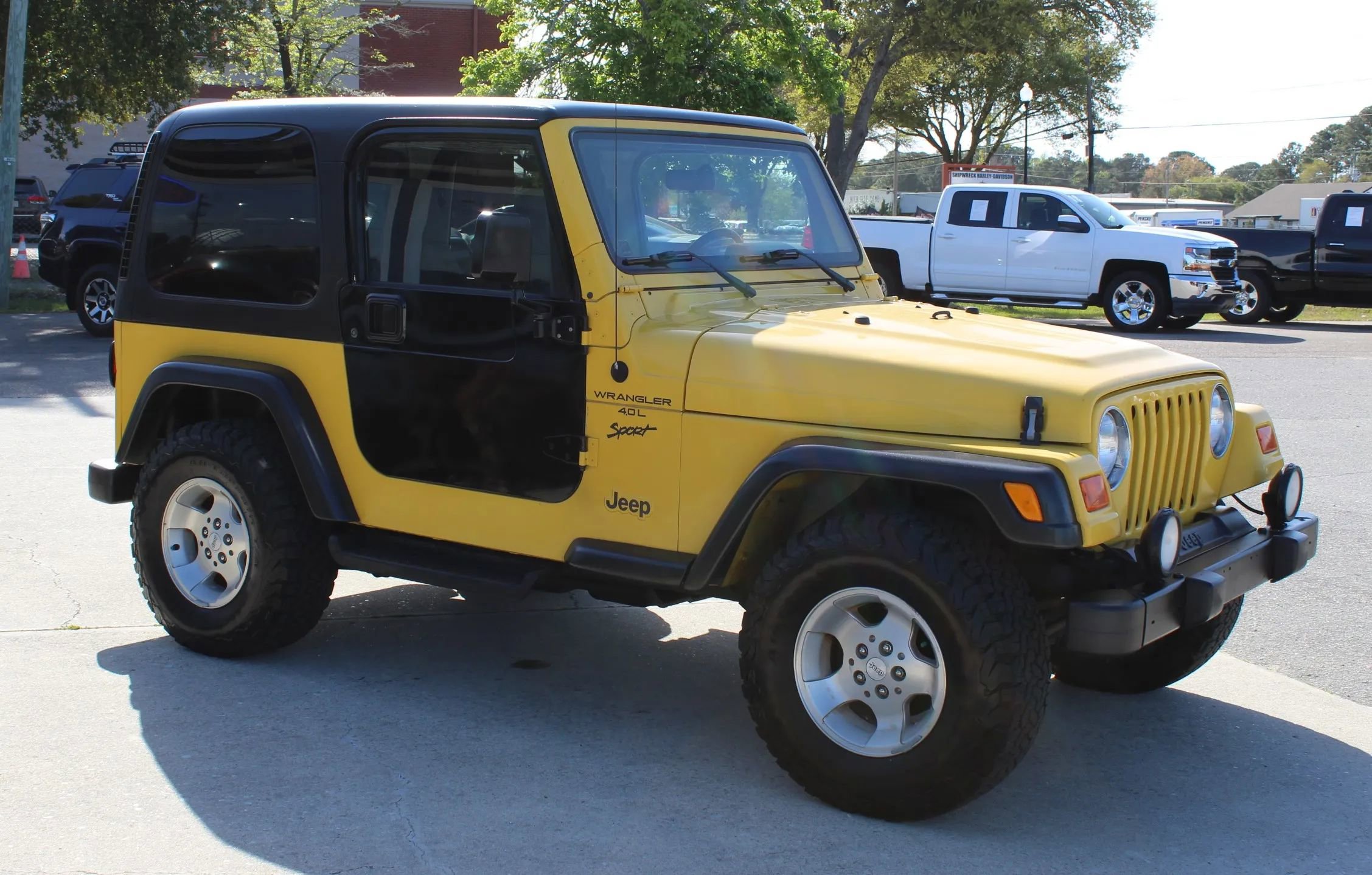 Used 2000 Jeep Wrangler Sport image 7