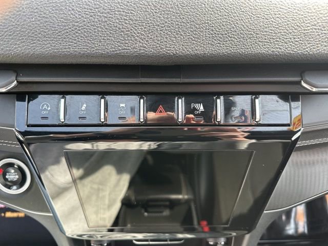 Used 2024 Jeep Grand Cherokee L Laredo image 14