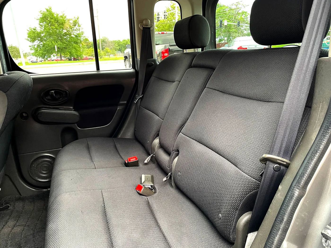 Used 2009 Nissan Cube 1.8 w/ Interior Designer Pkg image 10