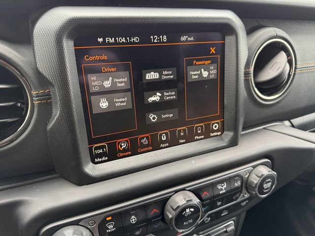 Used 2023 Jeep Wrangler Altitude image 33