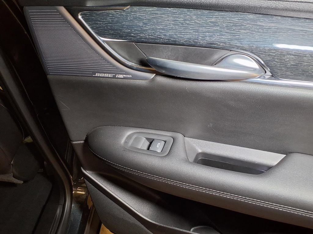 Certified 2023 Cadillac XT5 Premium Luxury FWD image 22