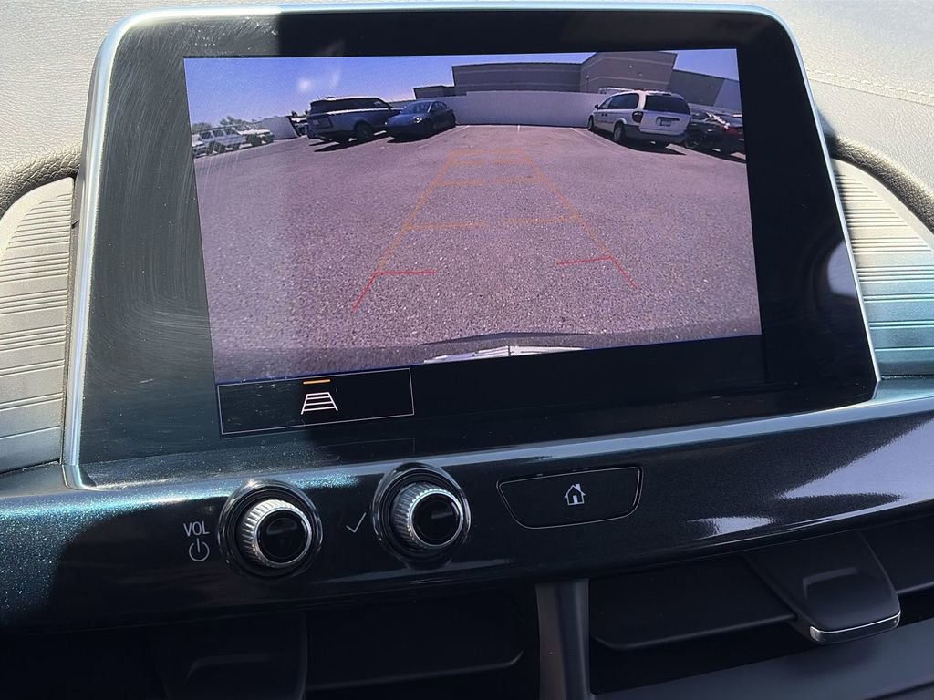 Used 2022 Cadillac CT4 Luxury w/ Sun And Sound Package RWD image 16