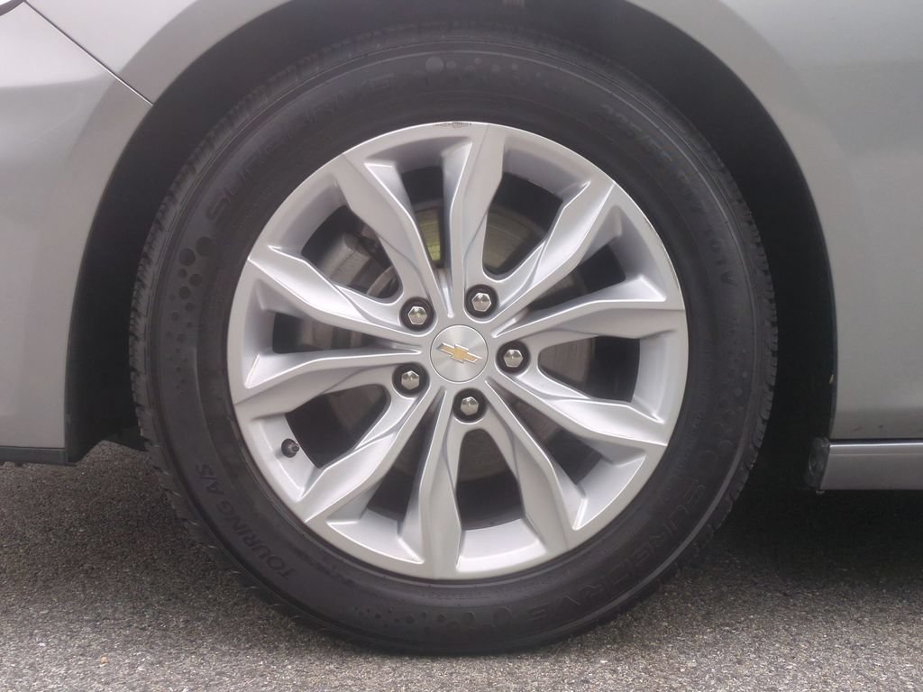 Used 2024 Chevrolet Malibu LT FWD image 22