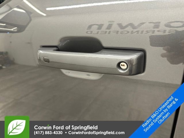 New 2026 Ford F250 Lariat w/ Lariat Ultimate Package image 25