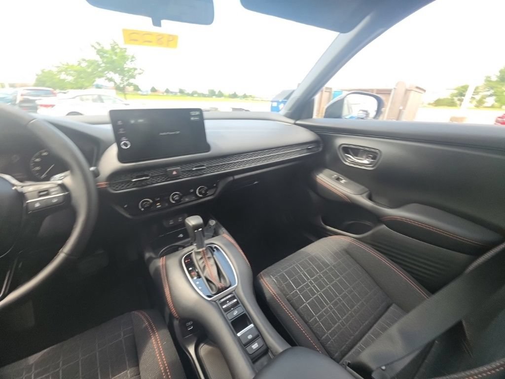 Certified 2026 Honda HR-V Sport image 28