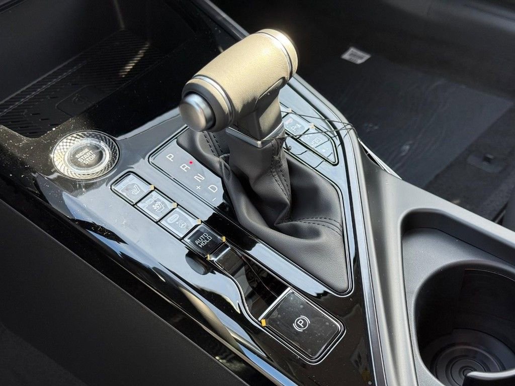 New 2026 Kia Niro SX image 14